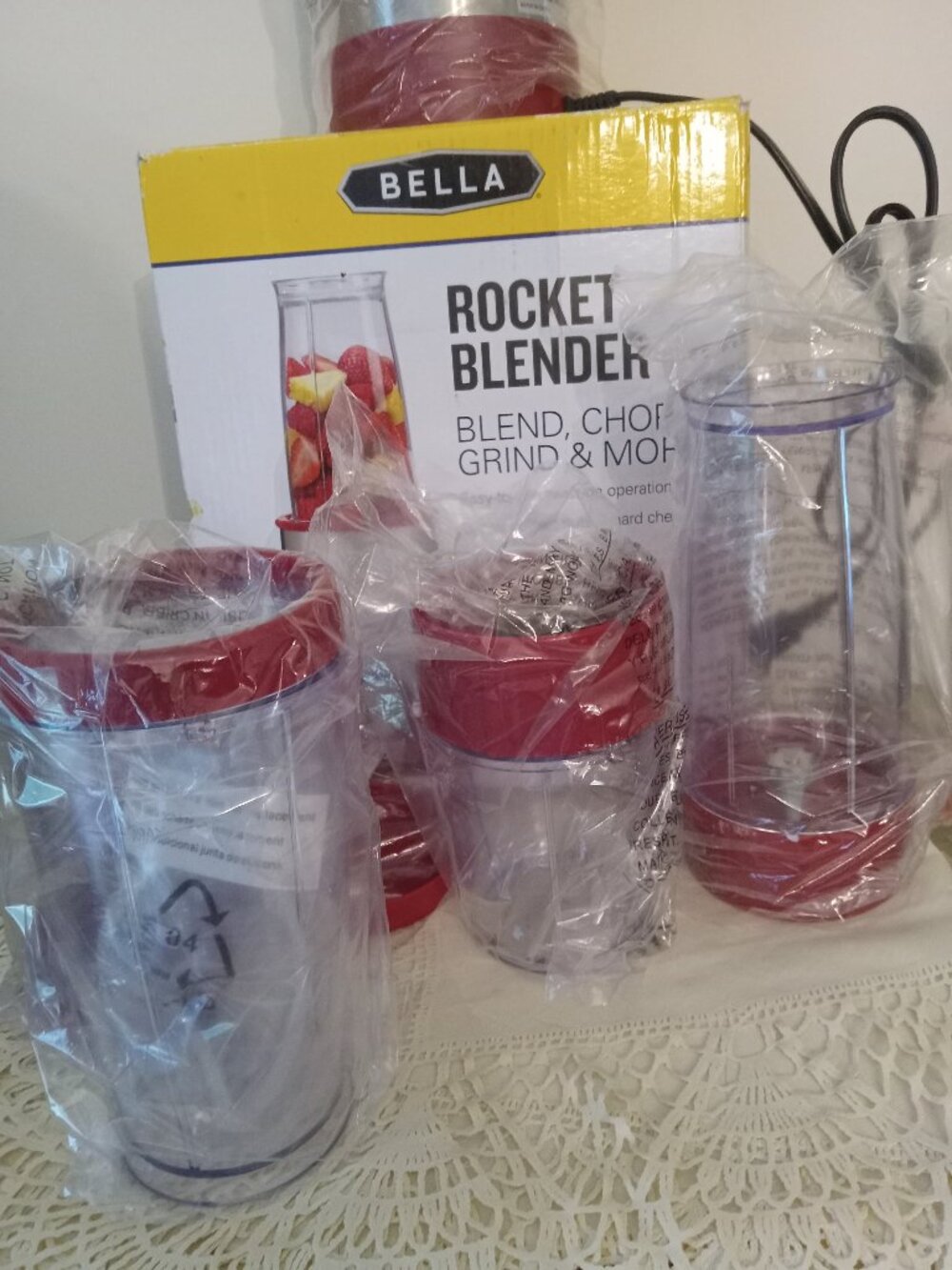 Bella Rocket Blender - 12 Piece NIB